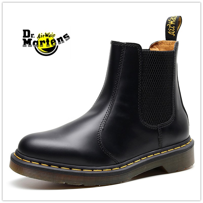 Daftar harga Sepatu Dr Martens Airwair Bulan Juni 2022