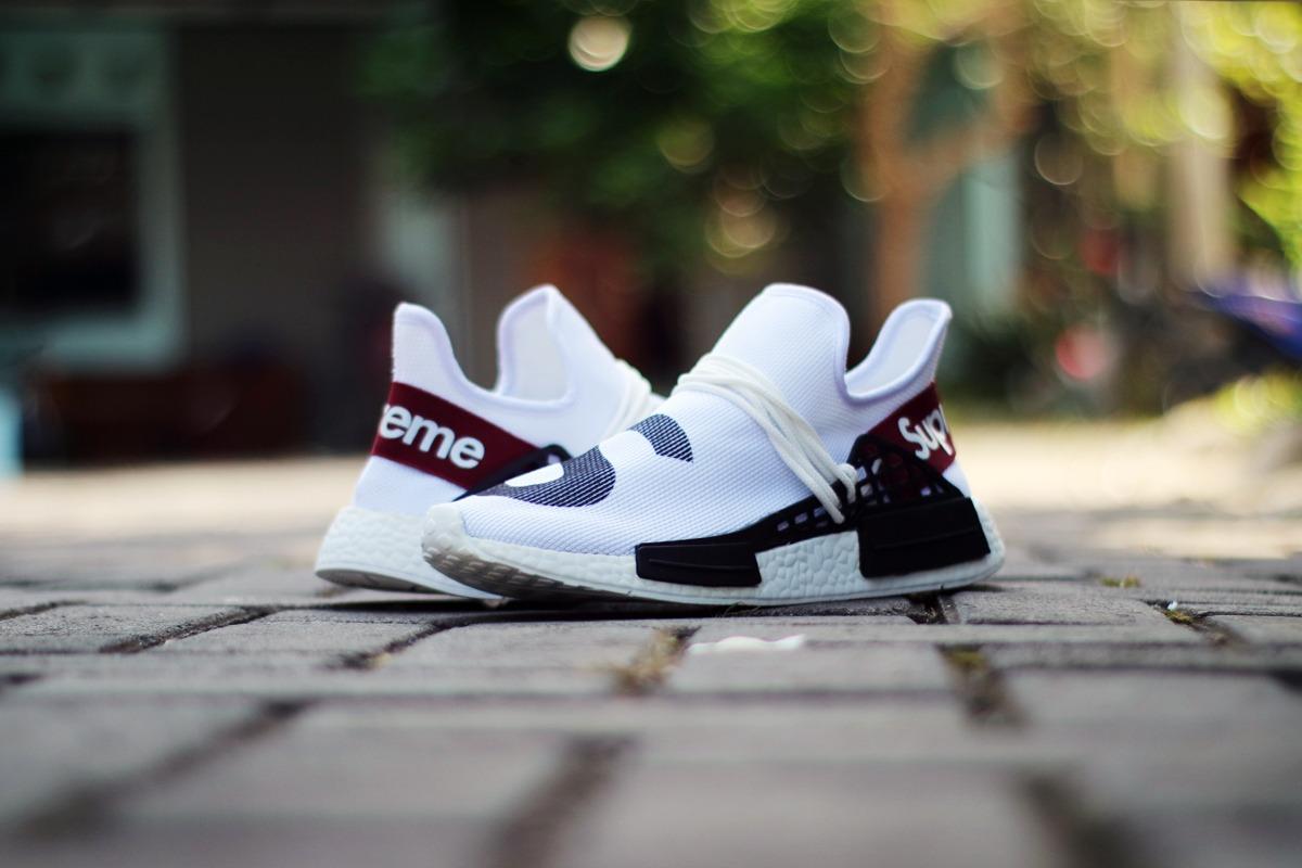 SEPATU ADIDAS HUMANRACE SNEAKERS PRIA RUNNING OLAHRAGA LARI SEKOLAH RUNNER SPORT GYM FITNES PRIA WANITA SANTAI KASUAL CASUAL TERMURAH TERLARIS