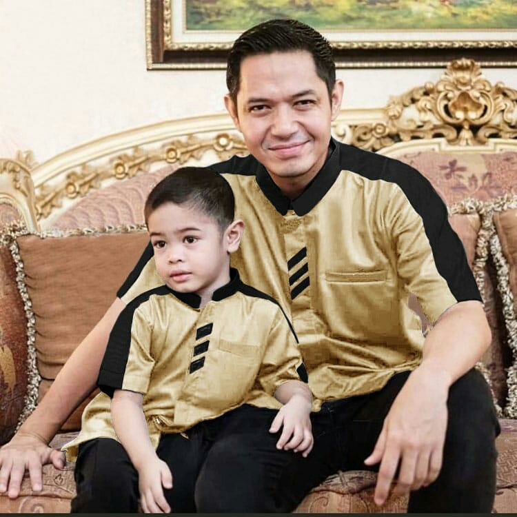 Model Baju Couple Terbaru / Gambar Baju Gamis Batik Couple Terbaru | Model pakaian ... : Pertumbuhan model batik ini tentunya berbanding lurus dengan inovasi.