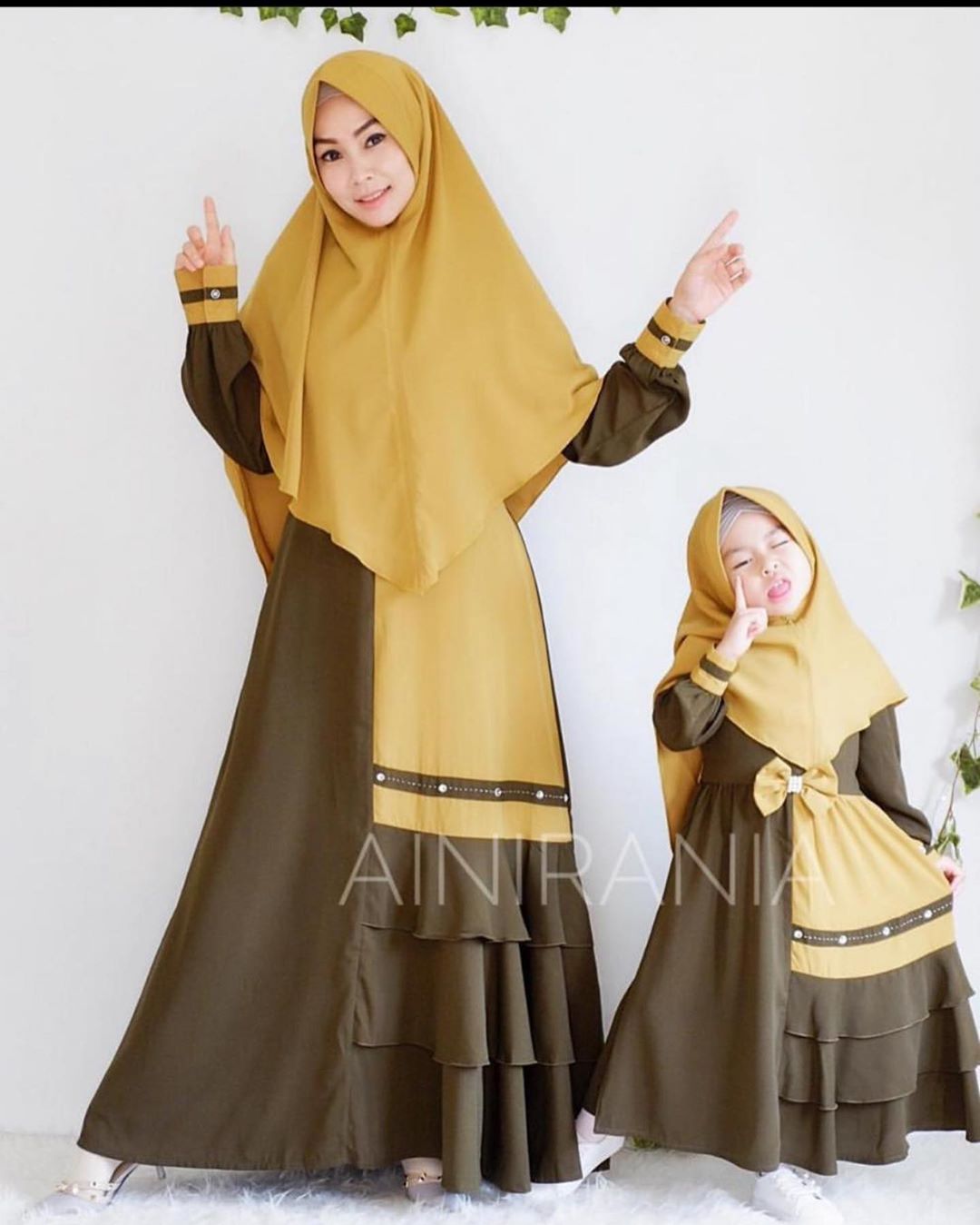 Mama And Mimi Couple Khimar Baju Couple Ibu Anak Gamis Anak Long Dress Wanita Baju Gamis Wanita Terbaru 2020 Gamis Syari Gamis Wanita Gamis Syari Khimar Busana Muslim Wanita