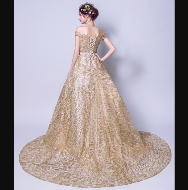 Temperament all gold wedding dress 
