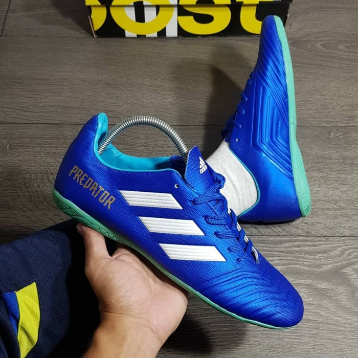 adidas predator futsal blue