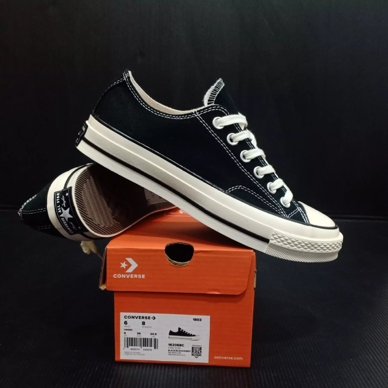 chuck 70 parchment low top