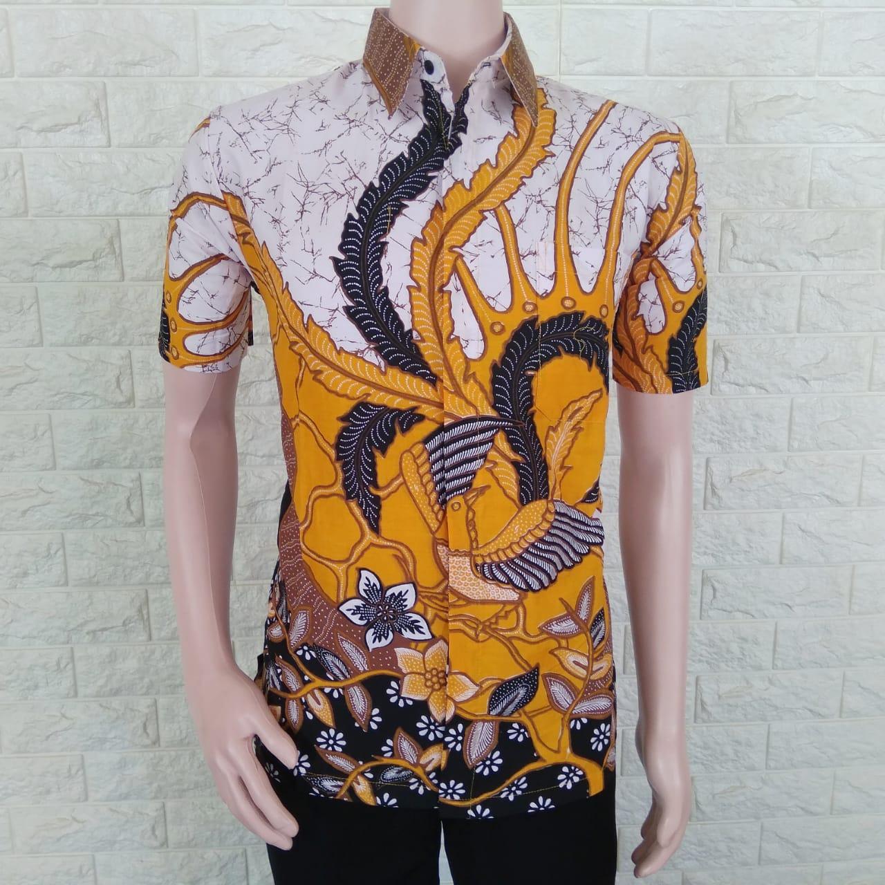 Kemeja Batik Pria Lengan Pendek / Baju Batik Pria Lengan Pendek Kombinasi / Baju Batik Pria Casual Modern Termurah / Batik Pria Kombinasi / Azka Batik