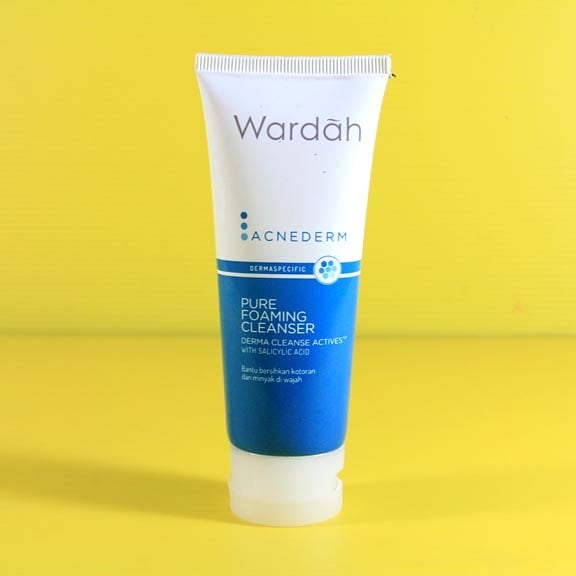 acnederm face wash