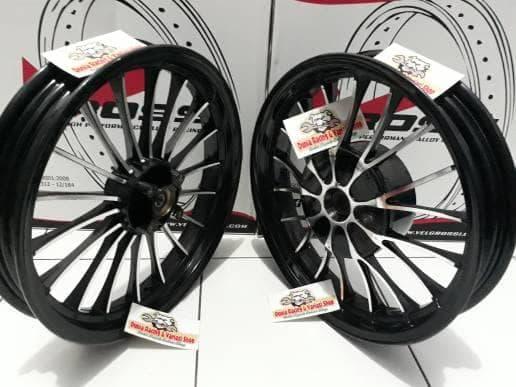 Velg racing lebar Xeon/Xeon RC merk Rossi lebar 215/250-14