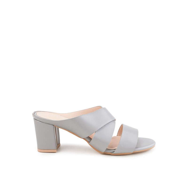 Jual Head Over Heels Terbaru | Lazada