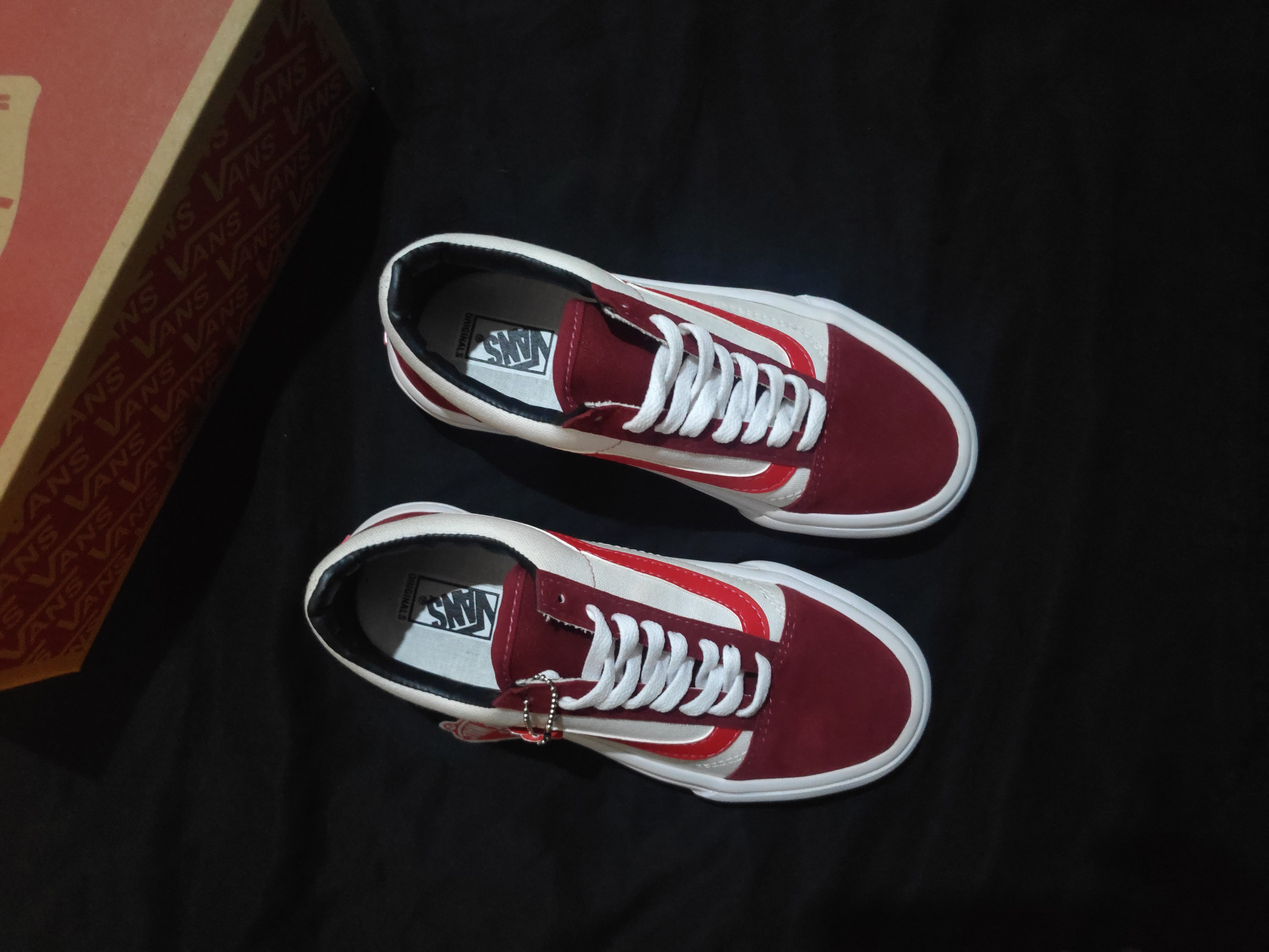 van multicolor shoes