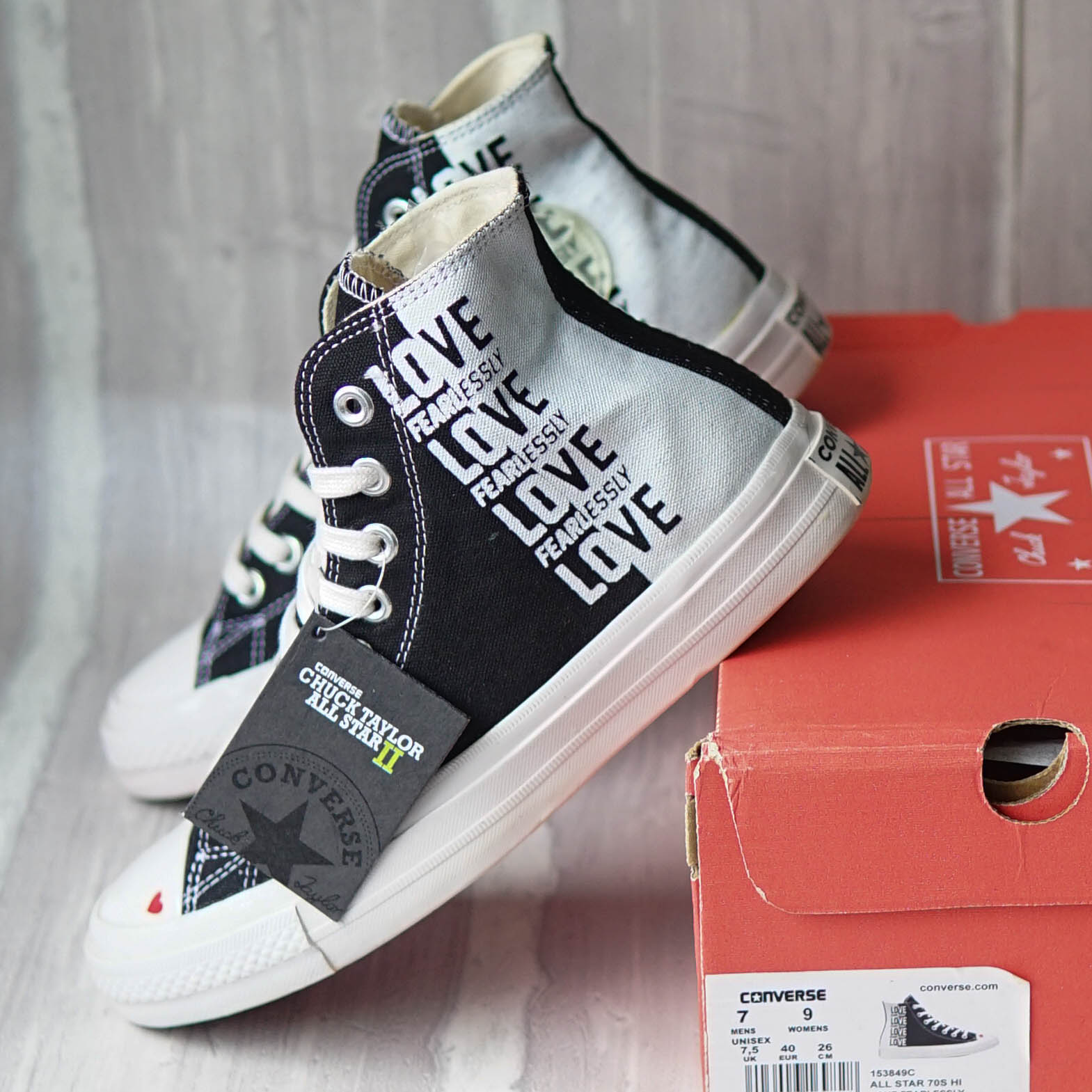converse love fearlessly harga