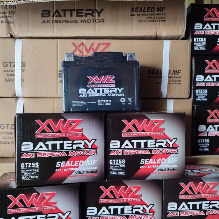 aki専用 公式】AKIII CLASSICオンラインストア / AKIII URBAN TRACKER (CREAM)