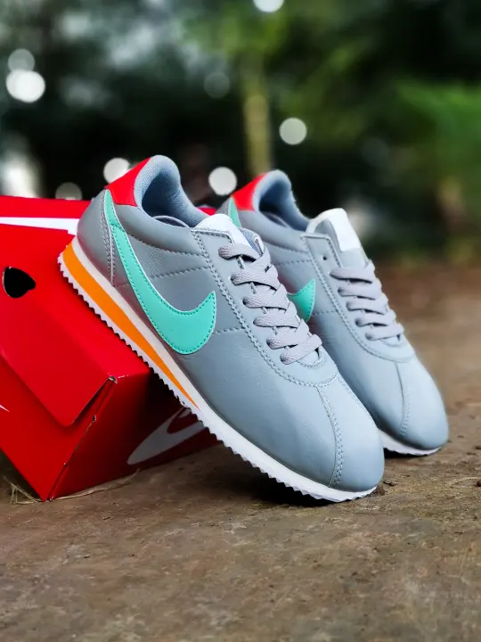 sepatu cortez