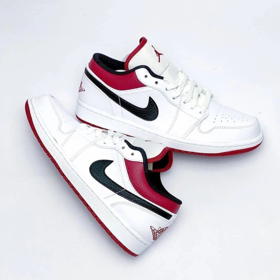 retro jordan 1 red and white