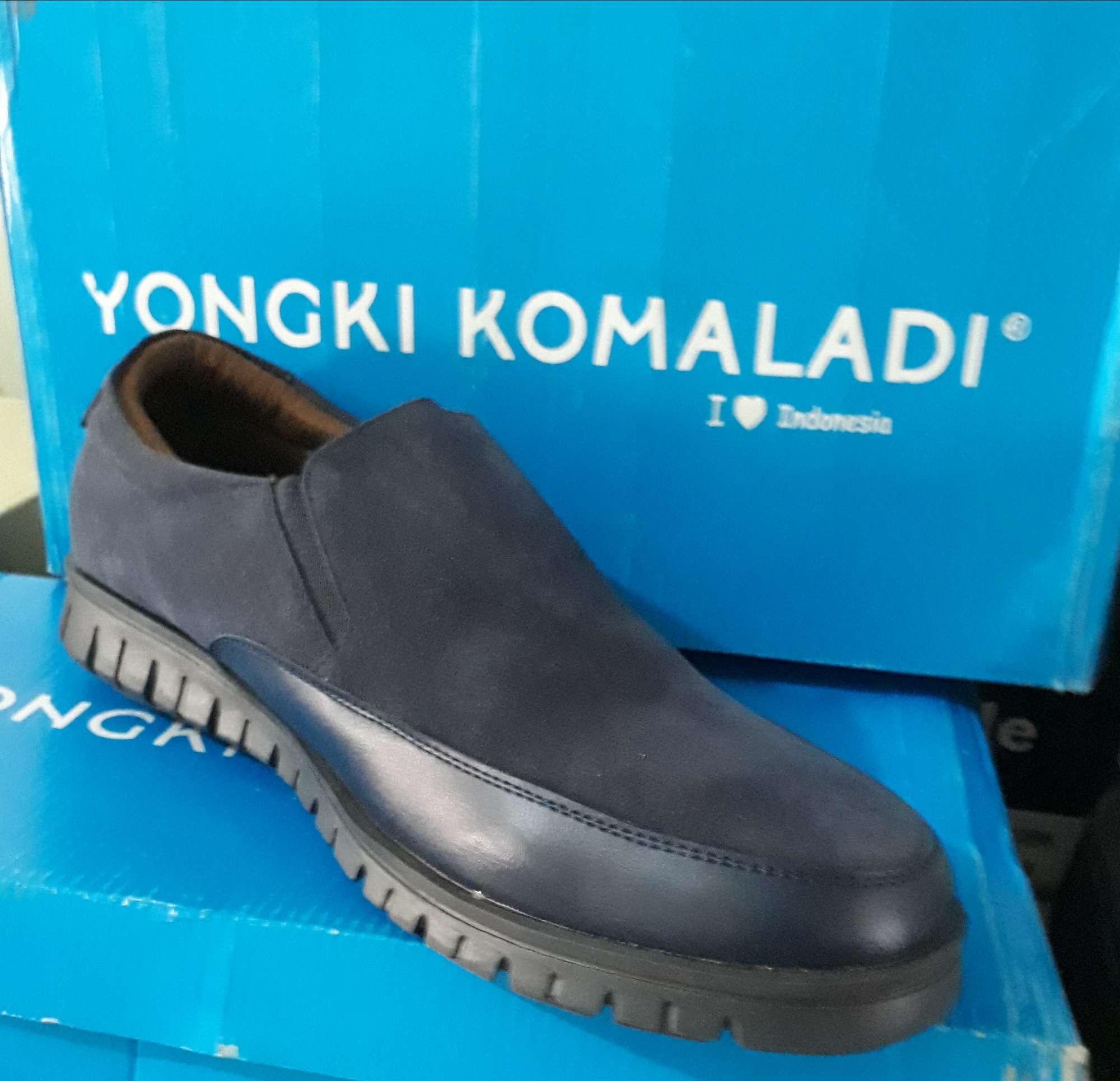 Daftar Harga  Sepatu Yongki  Komaladi  Pria  Terbaru  Daftar Ini