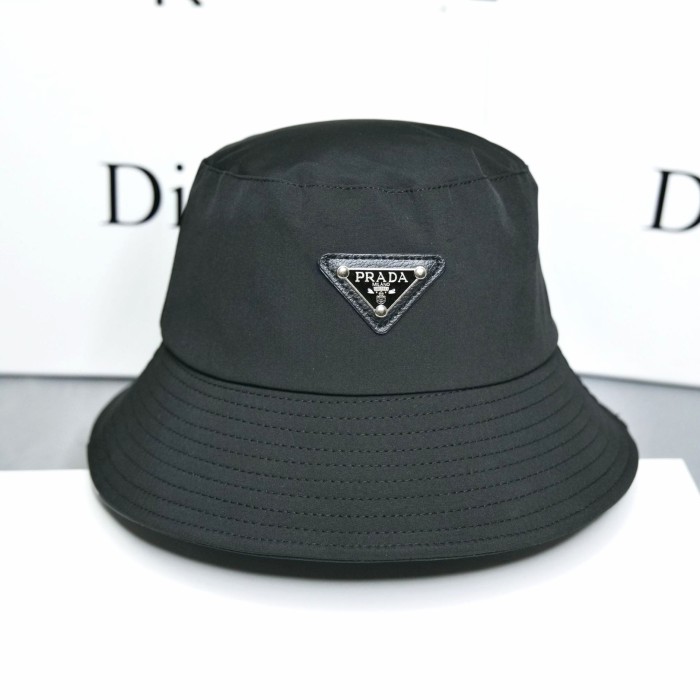 Bisa COD Prada Bucket Hat Topi Nylon 
