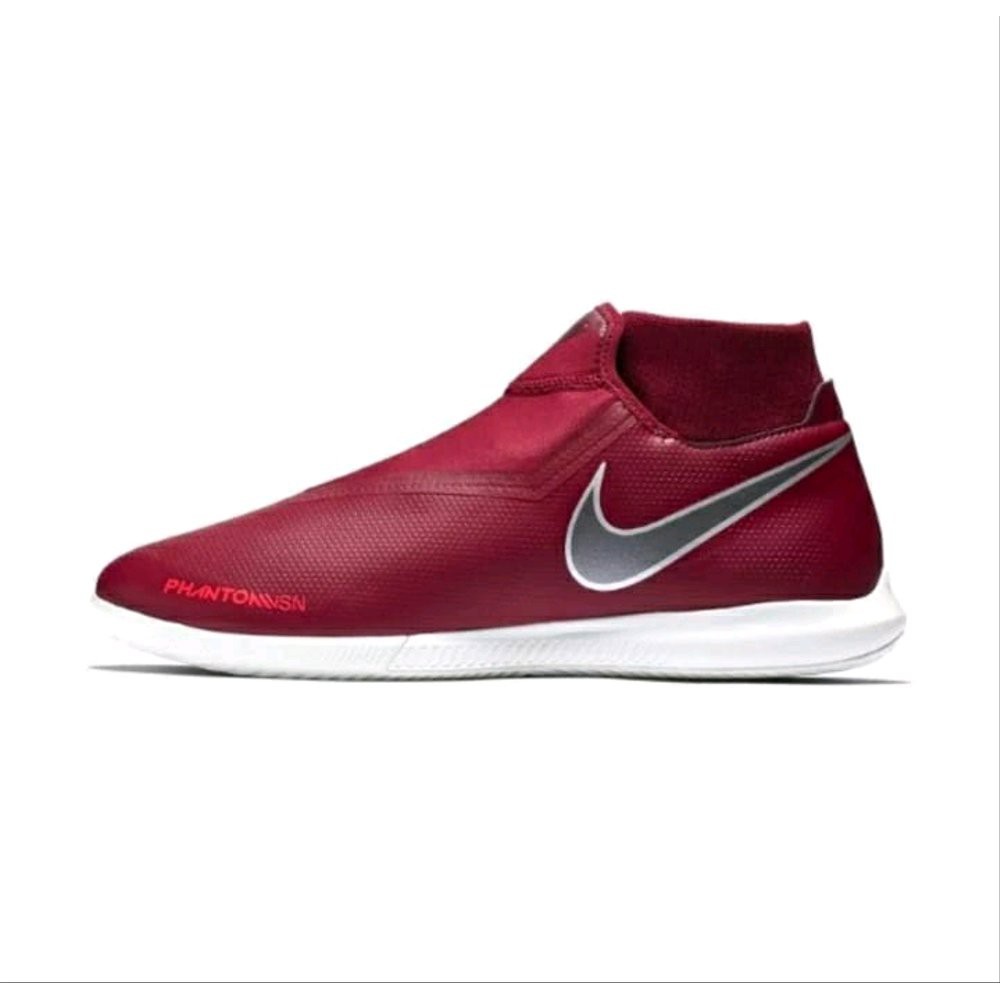 nike futsal phantom vsn
