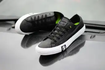 harga converse undefeated original