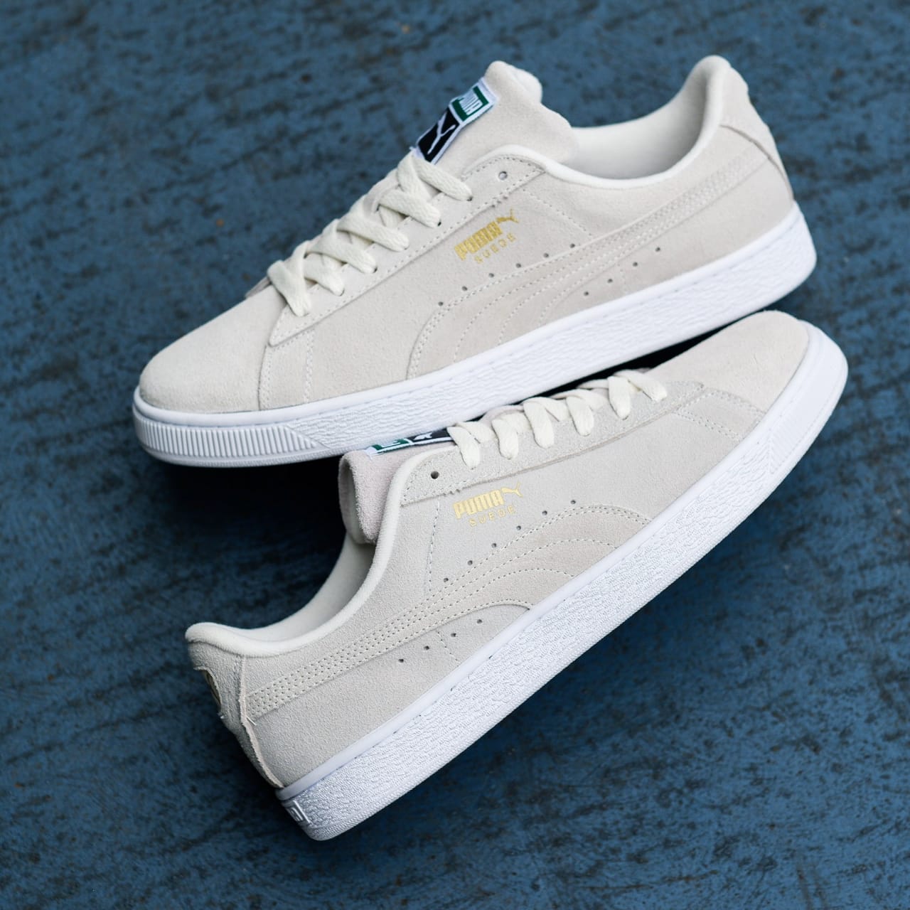 all white puma classic