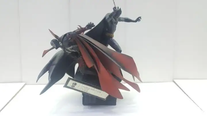 Spawn Vs Batman Statue Lazada Indonesia