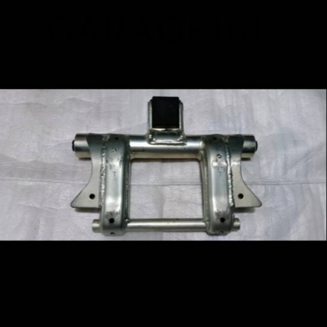 Engine mounting swing arm ayunan mesin honda beat esp scoopy esp vario