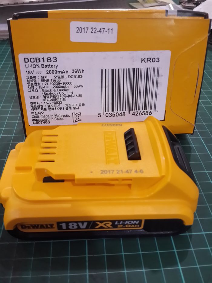 Battery Cordless DEWALT 18V 2.0Ah 