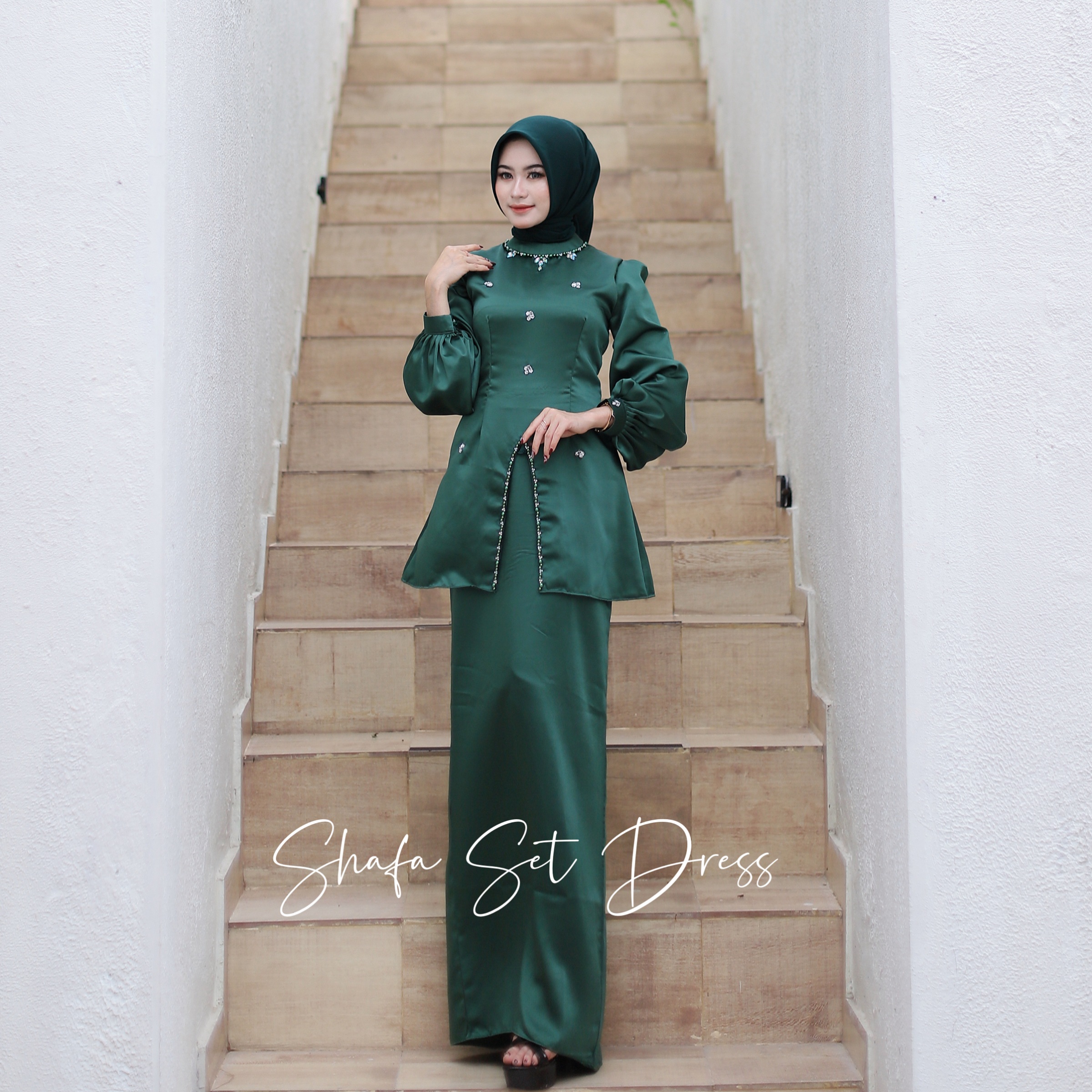 Malaysian baju kurung satin hotsell