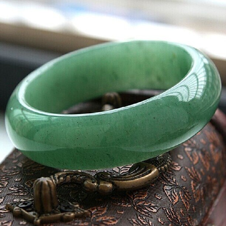 women's jade bracelets