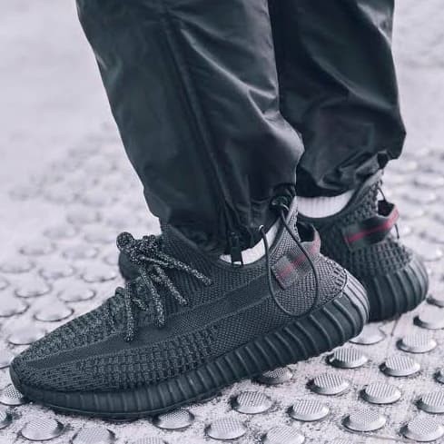 sepatu yeezy original