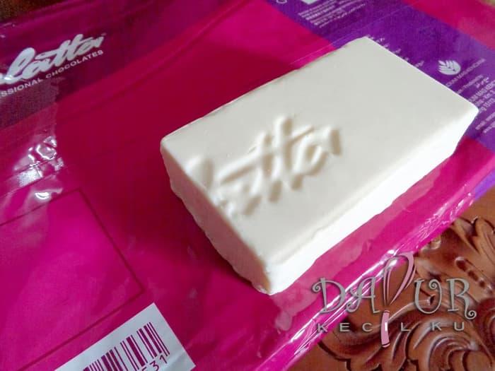 Dcc/Compound/Coklat Block/Blok Putih/White Chocolate Colatta 500 Gr