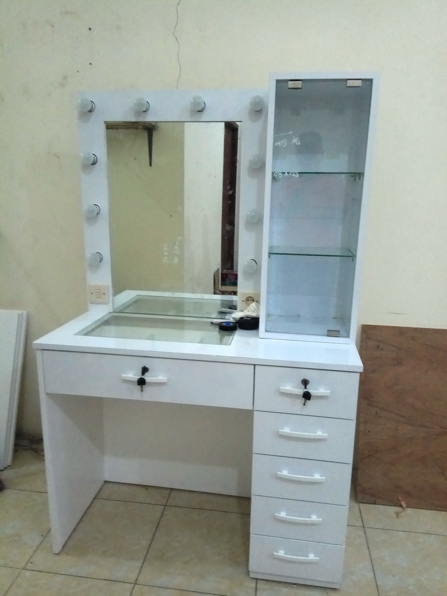 meja rias vanity mirror meja rias cermin dan lampu led bahan