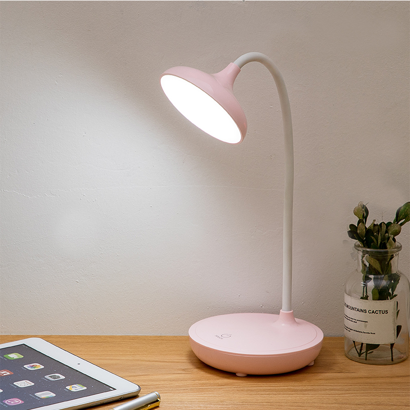 studying table lamp