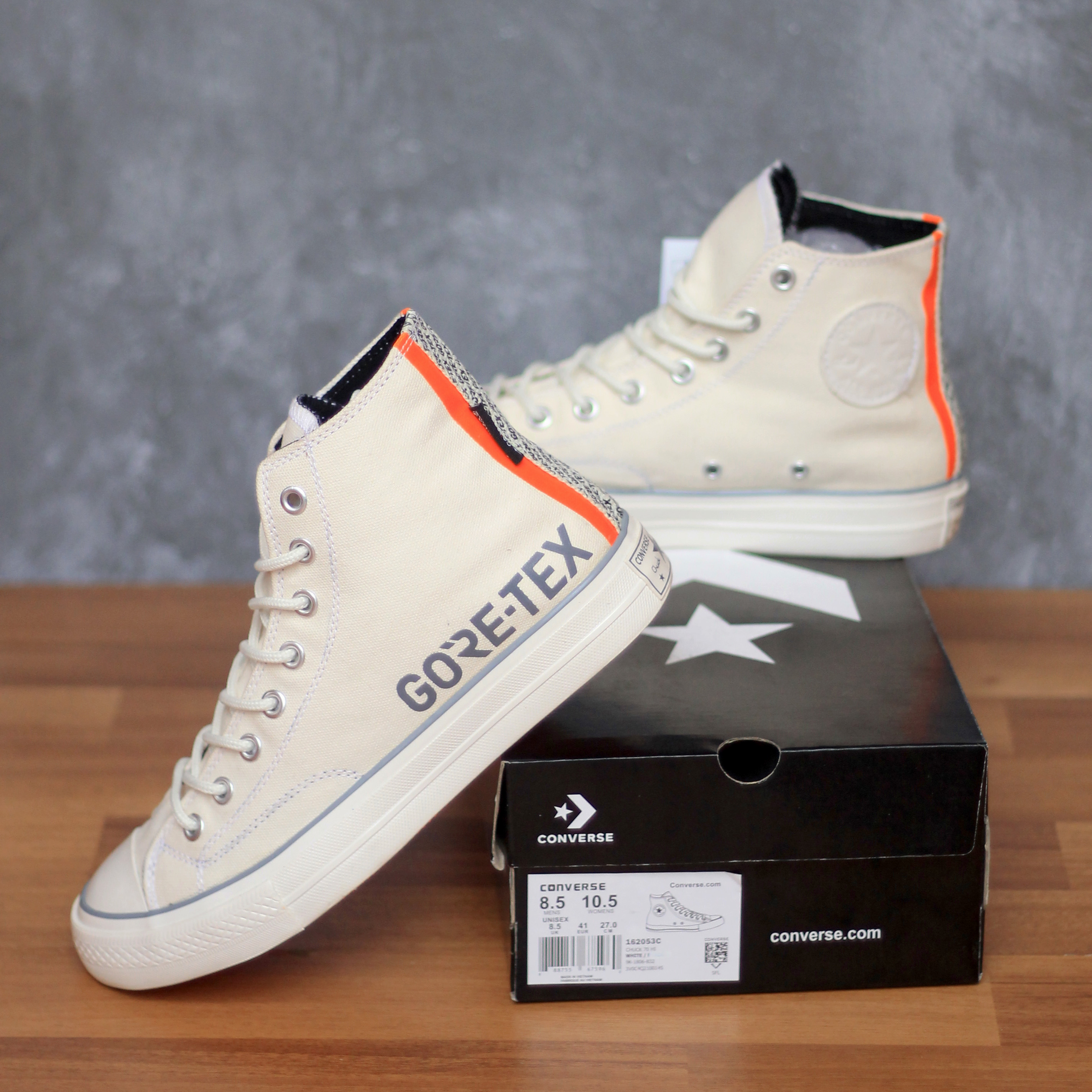 SEPATU CONVERSE__ CT ALL STAR 70S CARHARTT WIP GORE-TEX HIGH PUTIH