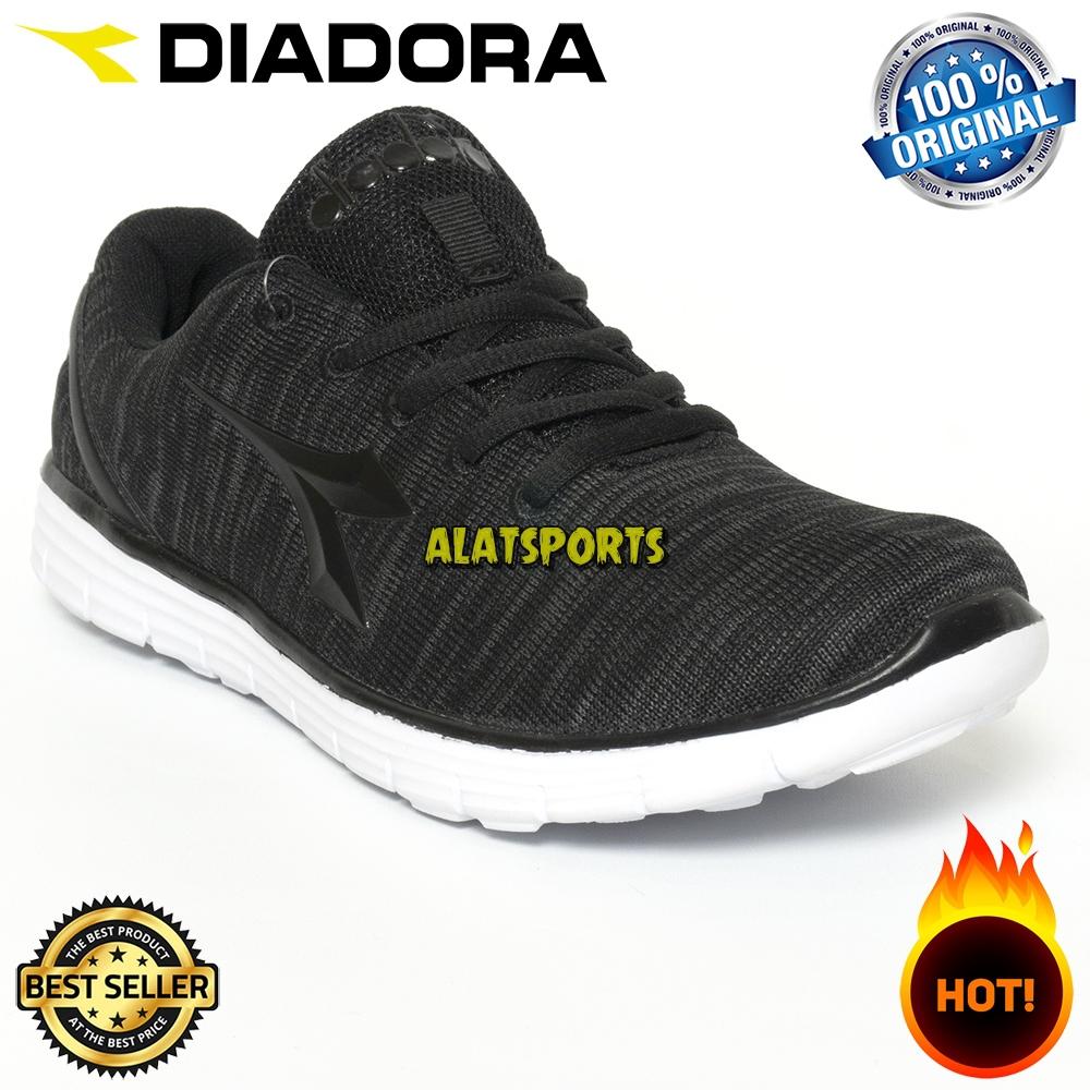Sepatu Running Sneaker Pria Diadora Gio (M) DIAX8F0702BK - Black ORIGINAL