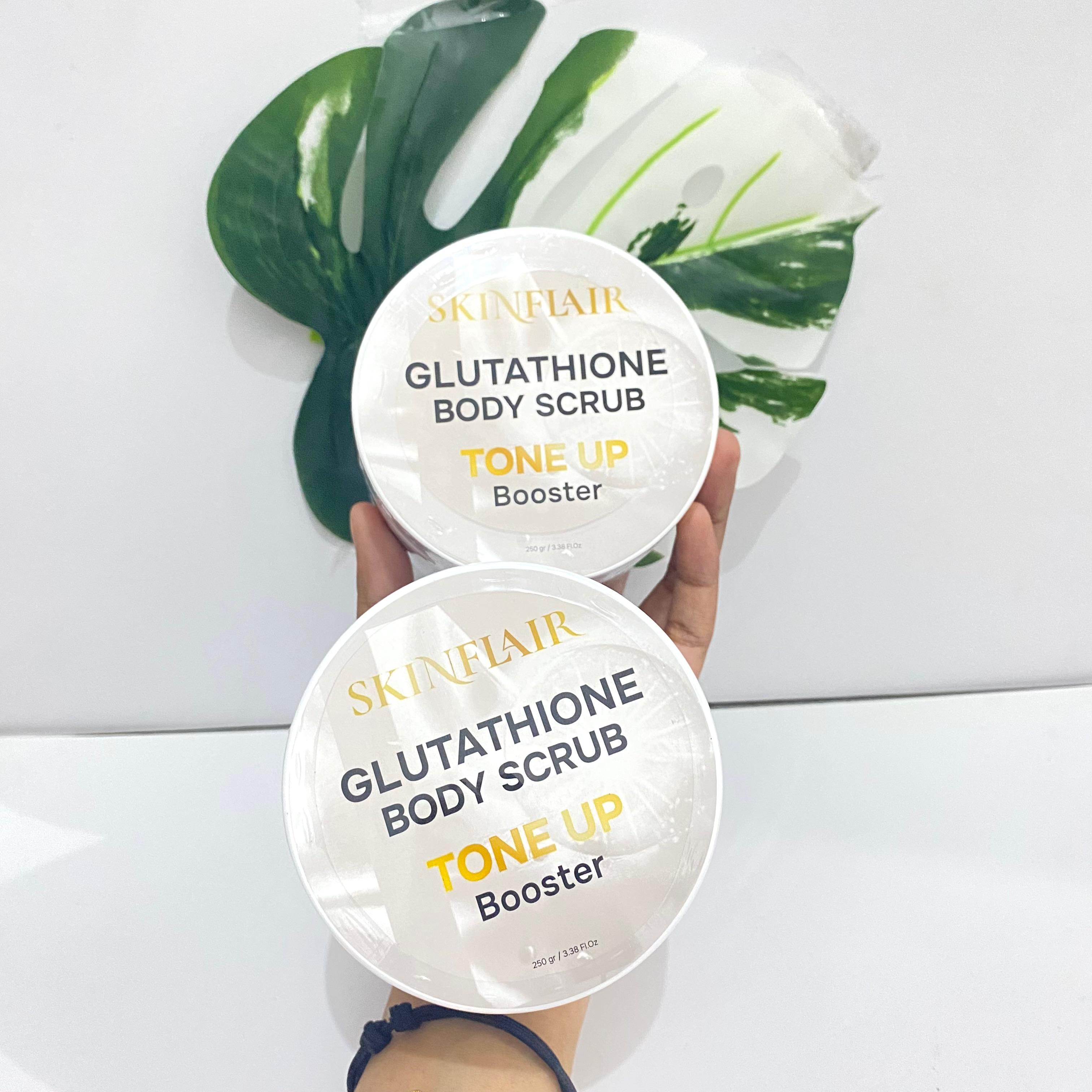 skinflair glutathione body scrub GLUTATHIONE BODY SCRUB TONE UP BOOSTER by Skinflair main image 1