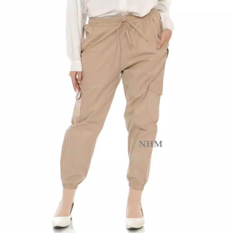 Celana wanita model cargo joger pants 