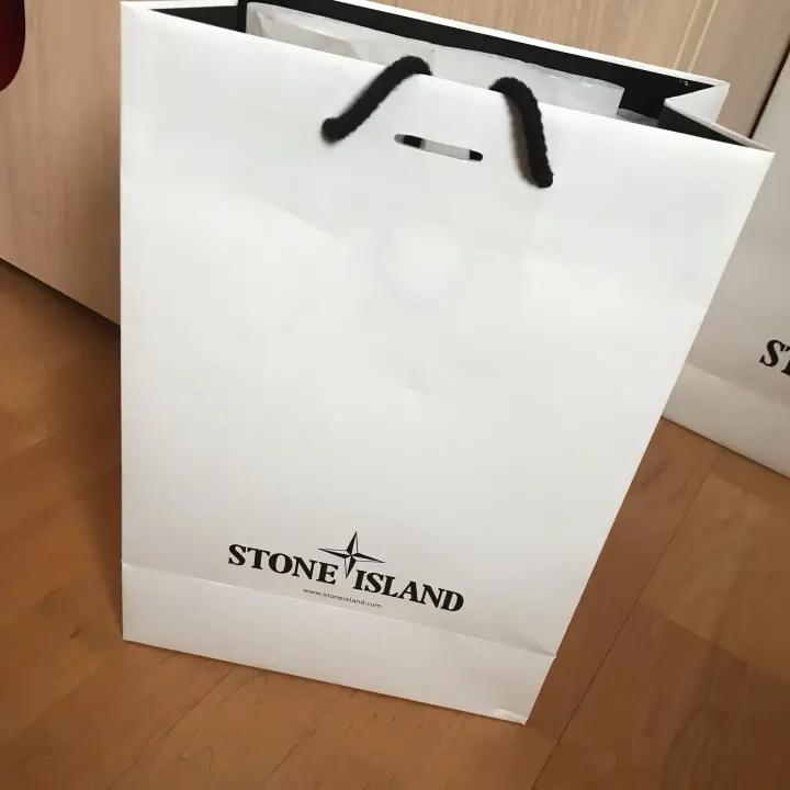 stone island shopping