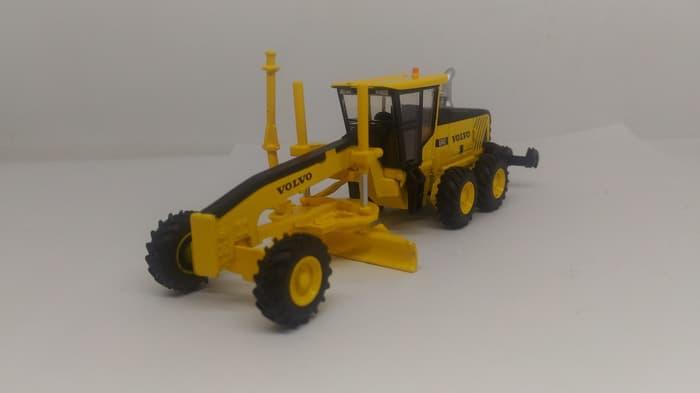BEST SELLER / DISKON / TERLARIS / MINIATUR ALAT BERAT VOLVO MOTOR GRADER DIECAST TAMBANG