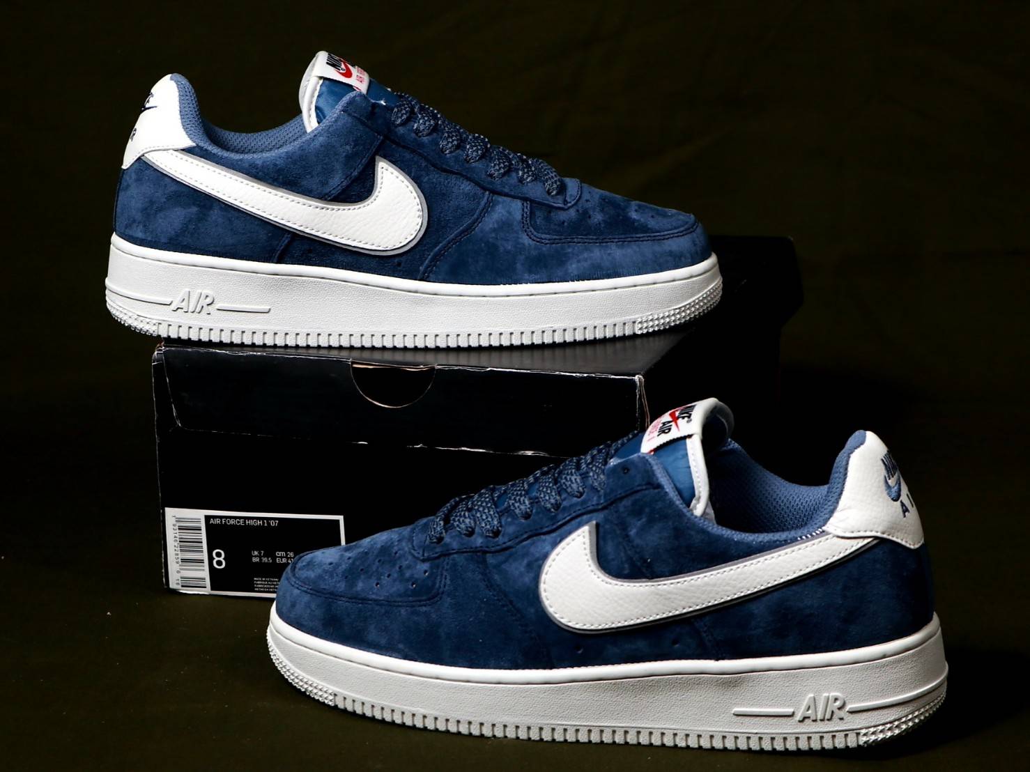 nike air force 1 lo suede