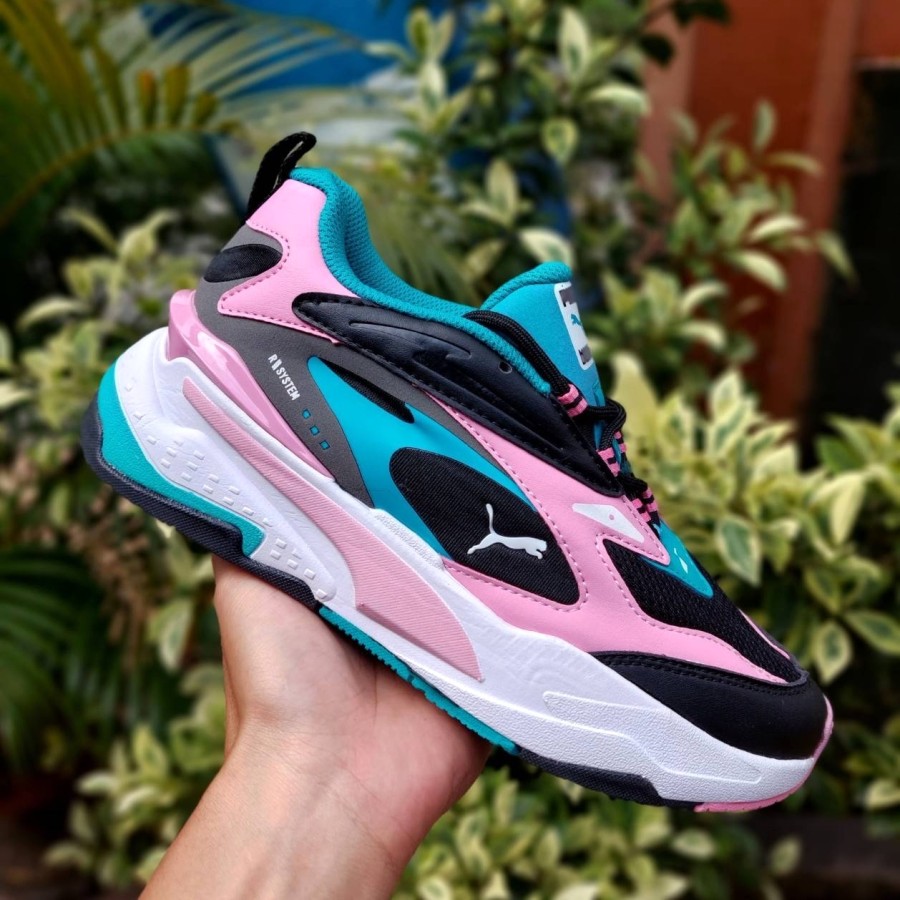 pink black puma