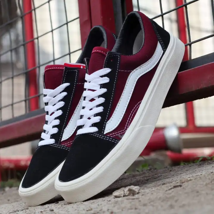 sepatu vans old skool hitam
