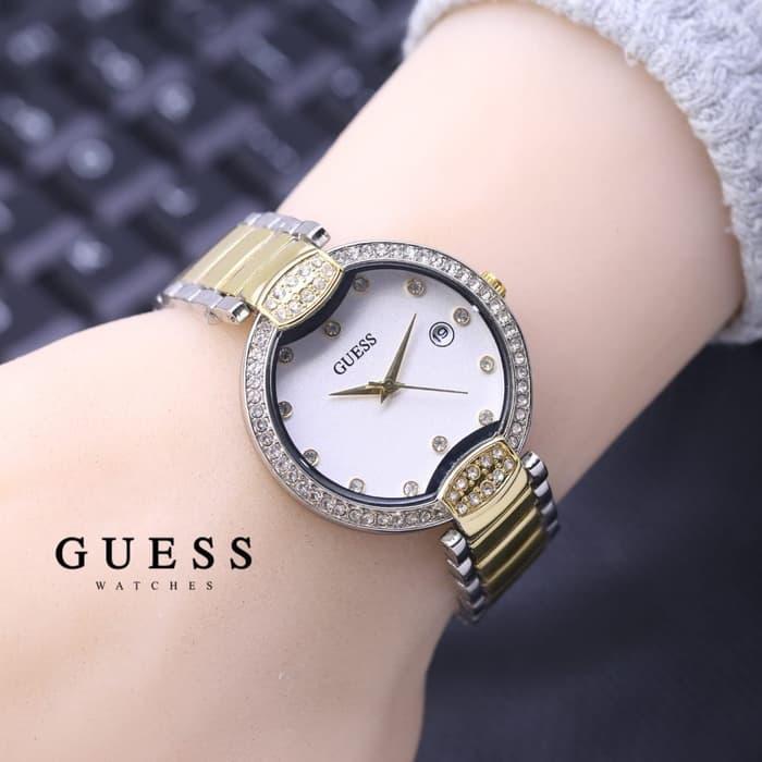 PROMO JAM TANGAN KASUAL GUESS RANTAI WANITA CEWEK PEREMPUAN GUESS RANTAI STAINLESS STEEL TANGGAL AKTIF PERMATA DIAMOND TAHAN AIR WATER RESIST BISA MANDI RENANG MODEL TERBARU KEKINIAN SIMPLE ELEGAN DISKON TERMURAH TERLARIS GUESS RANTAI SILVER GOLD MURAH