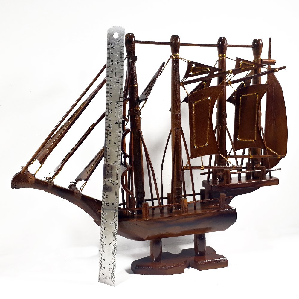 Miniatur dari Kayu / Miniatur kapal / terbuat dari Kayu Jati / Pajangan
