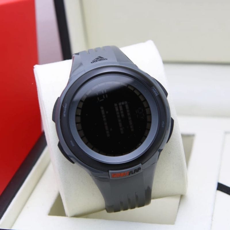 Adidas 8027 outlet watch