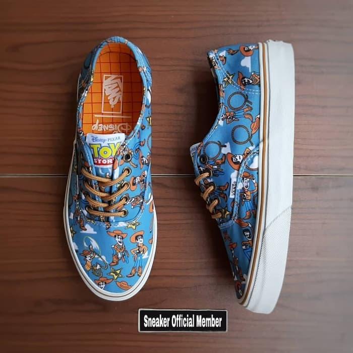 Gambar sepatu vans toy story hotsell