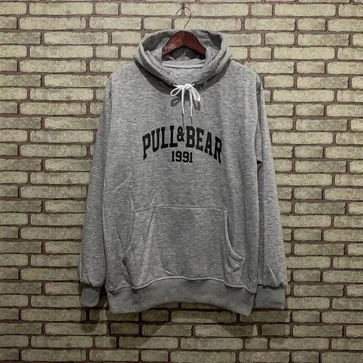 sweater atau hoodie