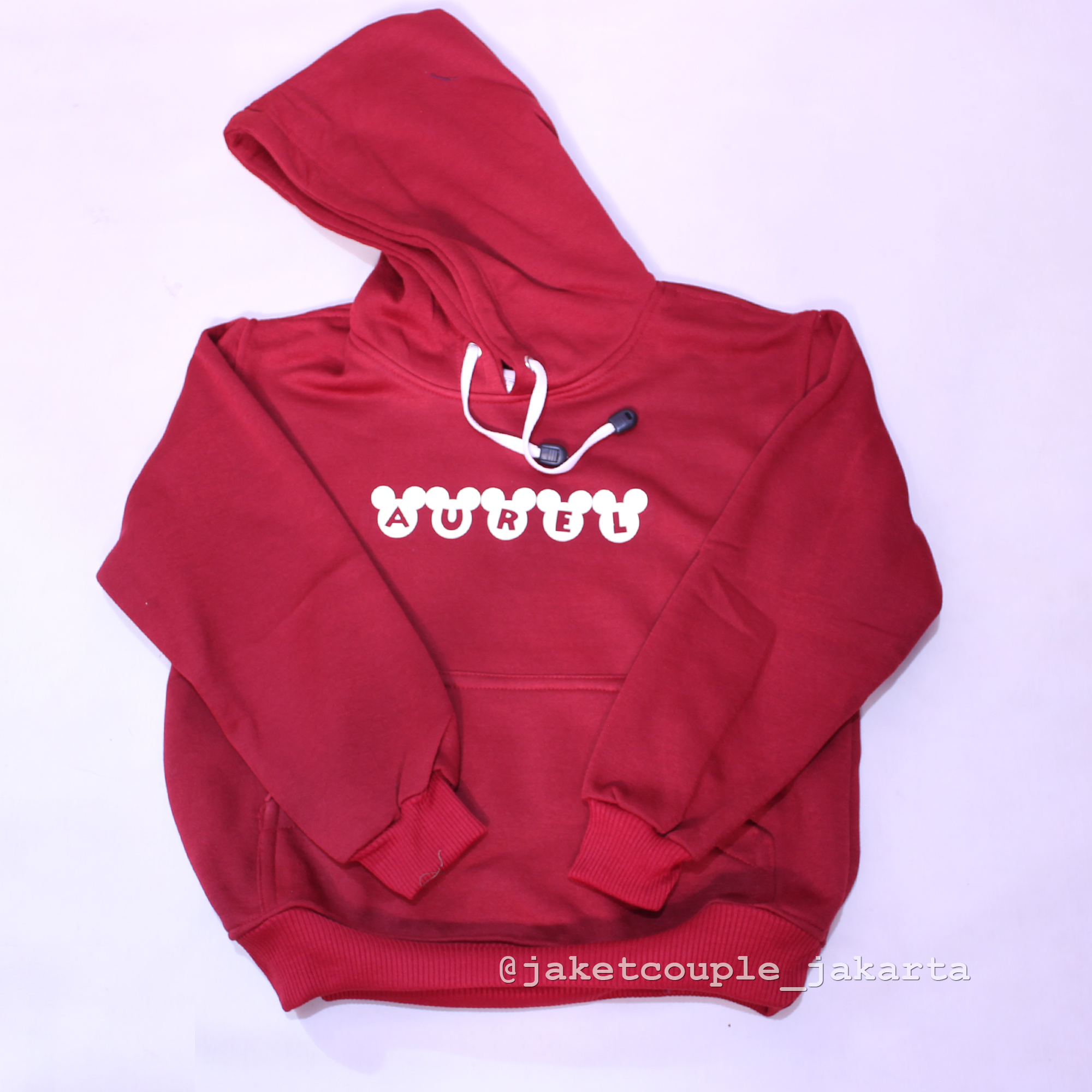 nama sweater branded