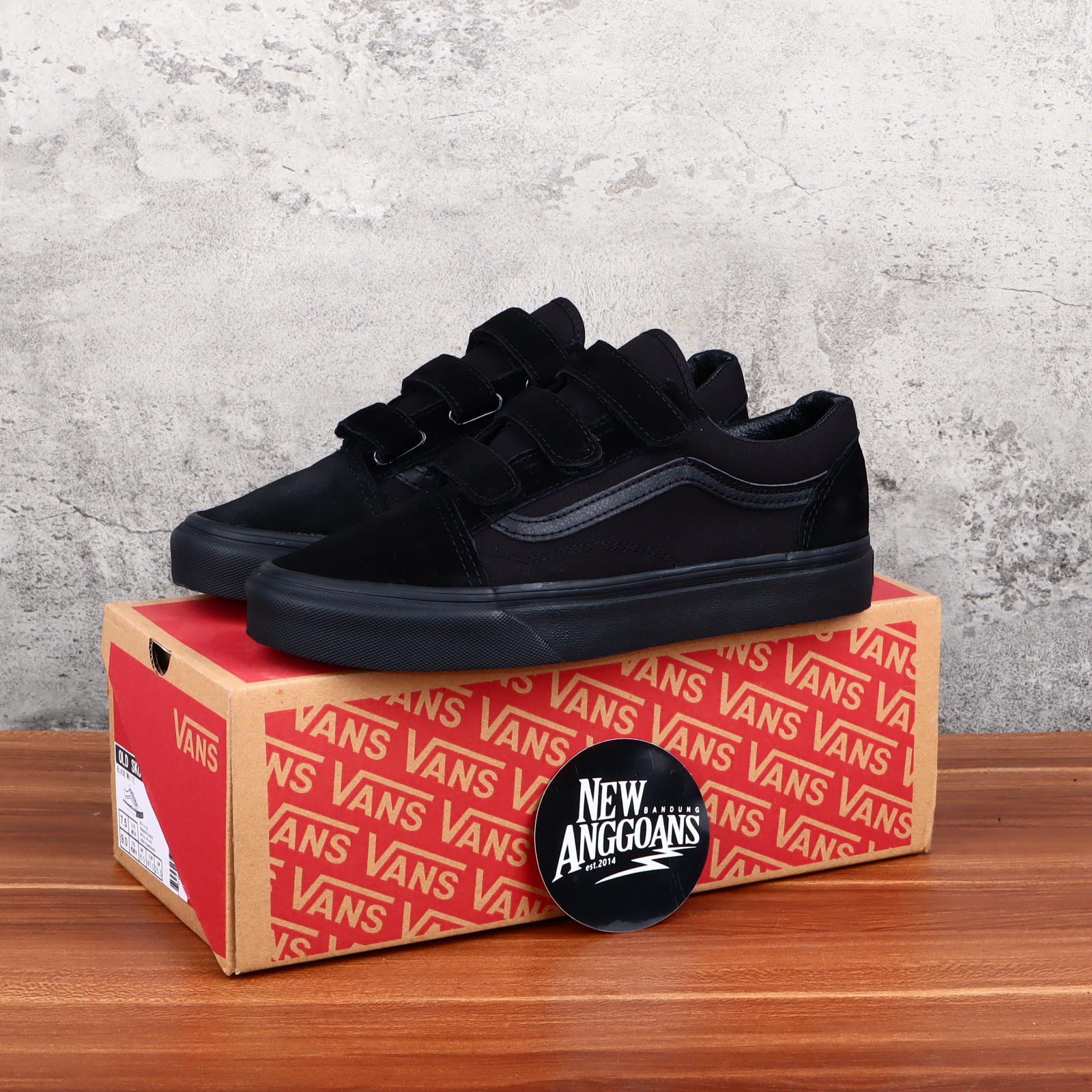Velcro Vans Black And Red Strap Vans Sepatu Vans_Old School Velcro