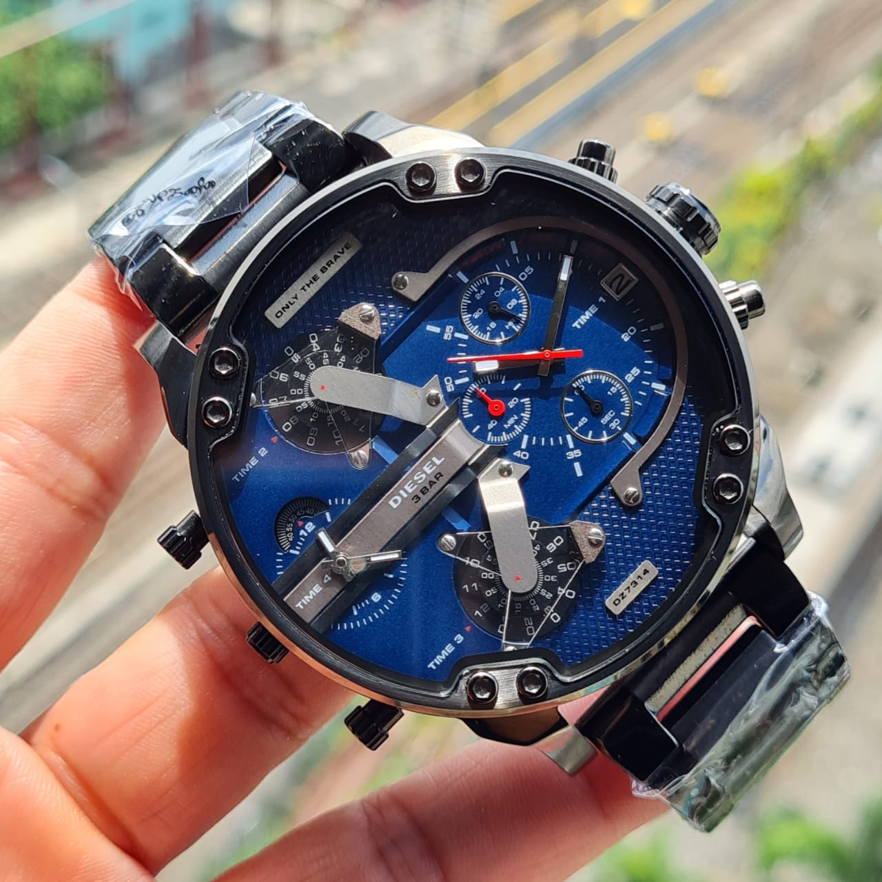big watch