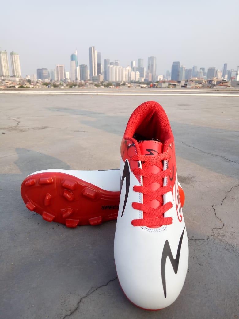 (COD)Sepatu Sepak Bola / Sepatu Sepak Bola / Sepatu Olahraga Sepak Bola Harga Terjangkau