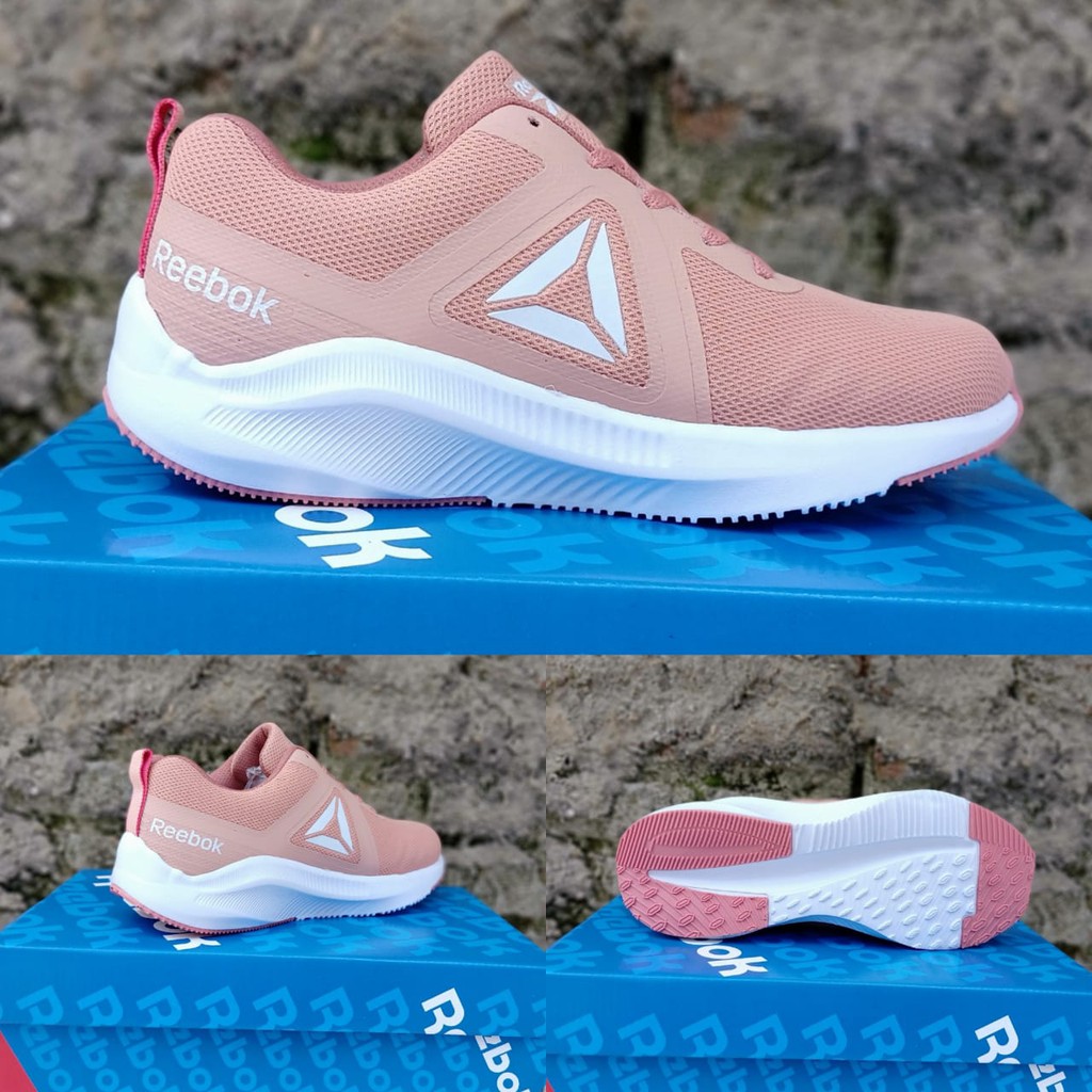 Sepatu sport shop reebok wanita terbaru