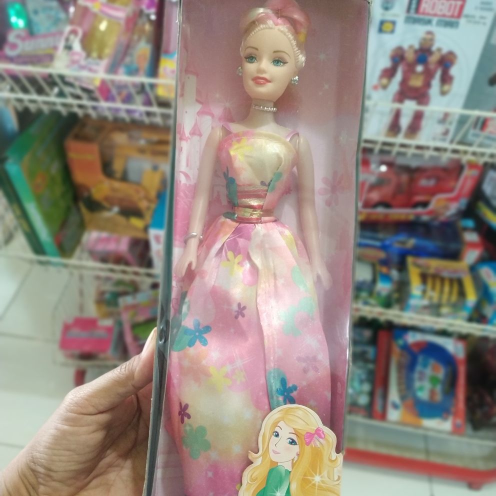 Download Kerajinan 5 Menit Rumah Barbie Background